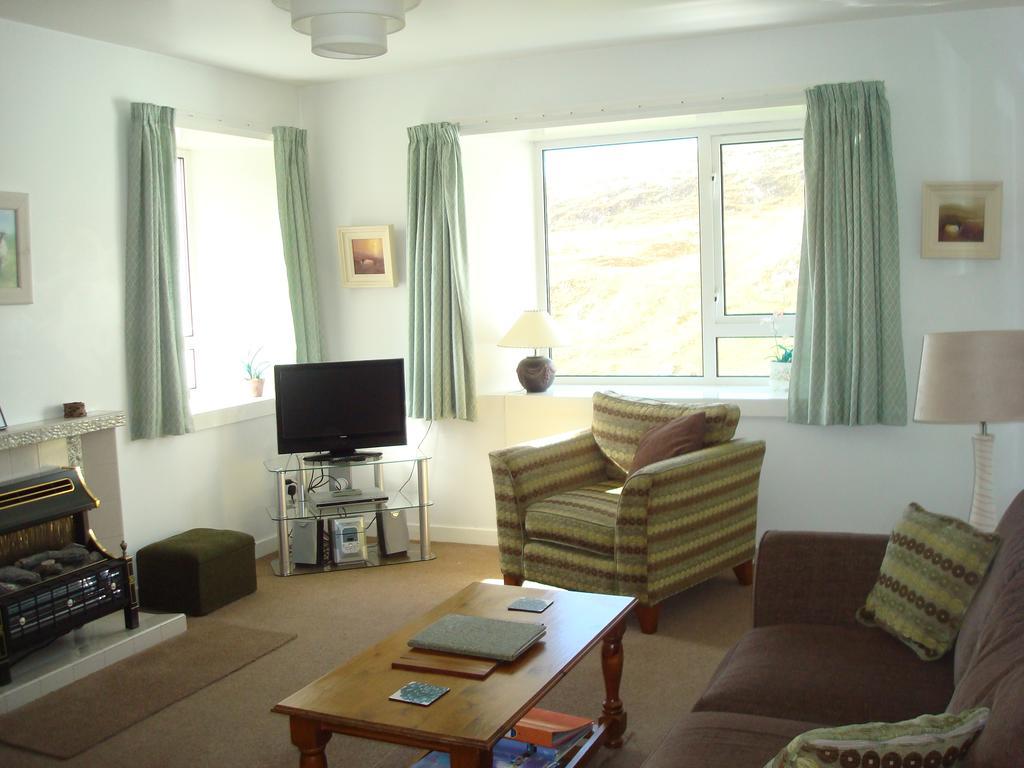Harris White Cottage Rodel Exterior photo